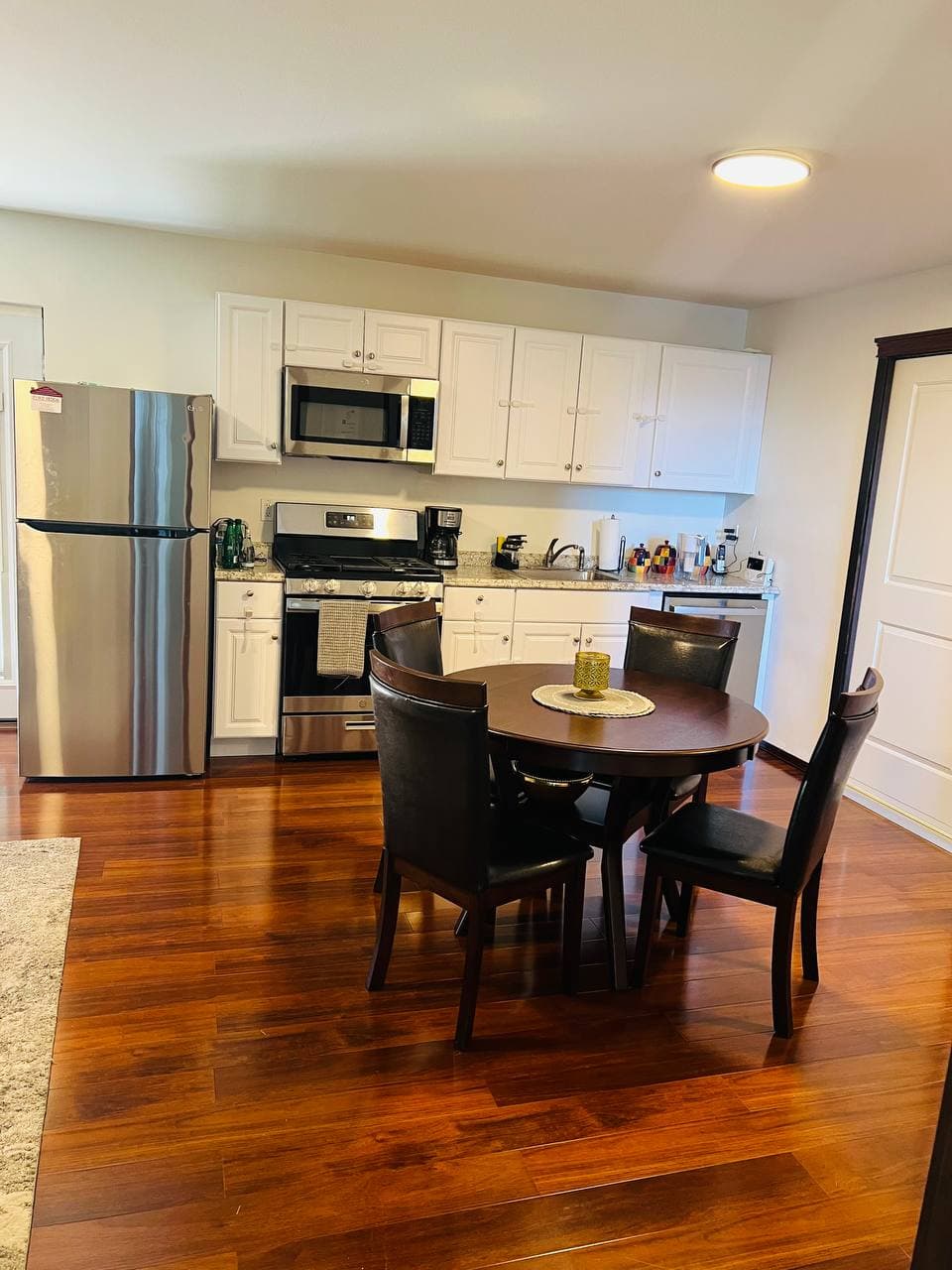 Contact Hero Image 2